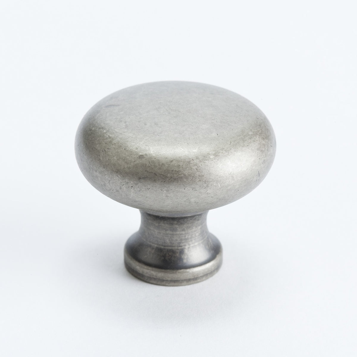 Berenson 1 1/4" Knob