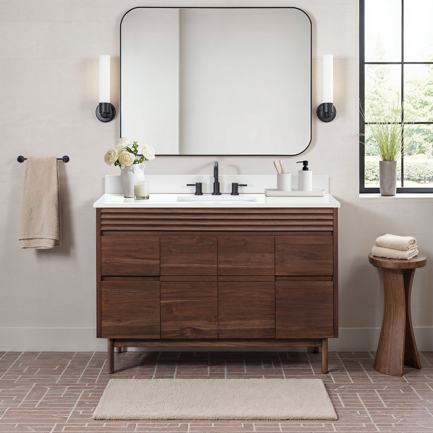 Avanity Carina Single Sink Bathroom Vanity with Top
