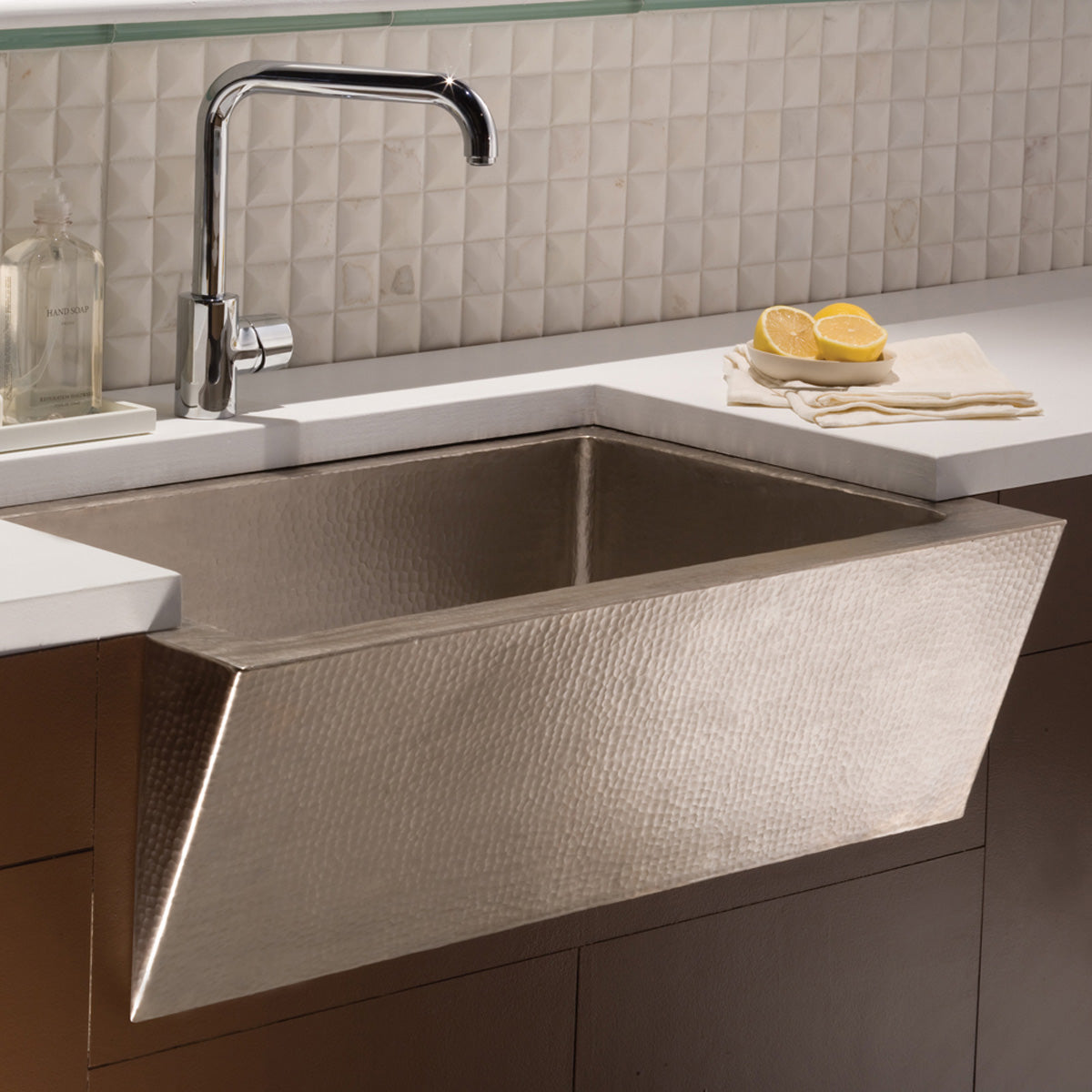 Native Trails CPK90 Zuma Apron 33" Copper Kitchen Sink