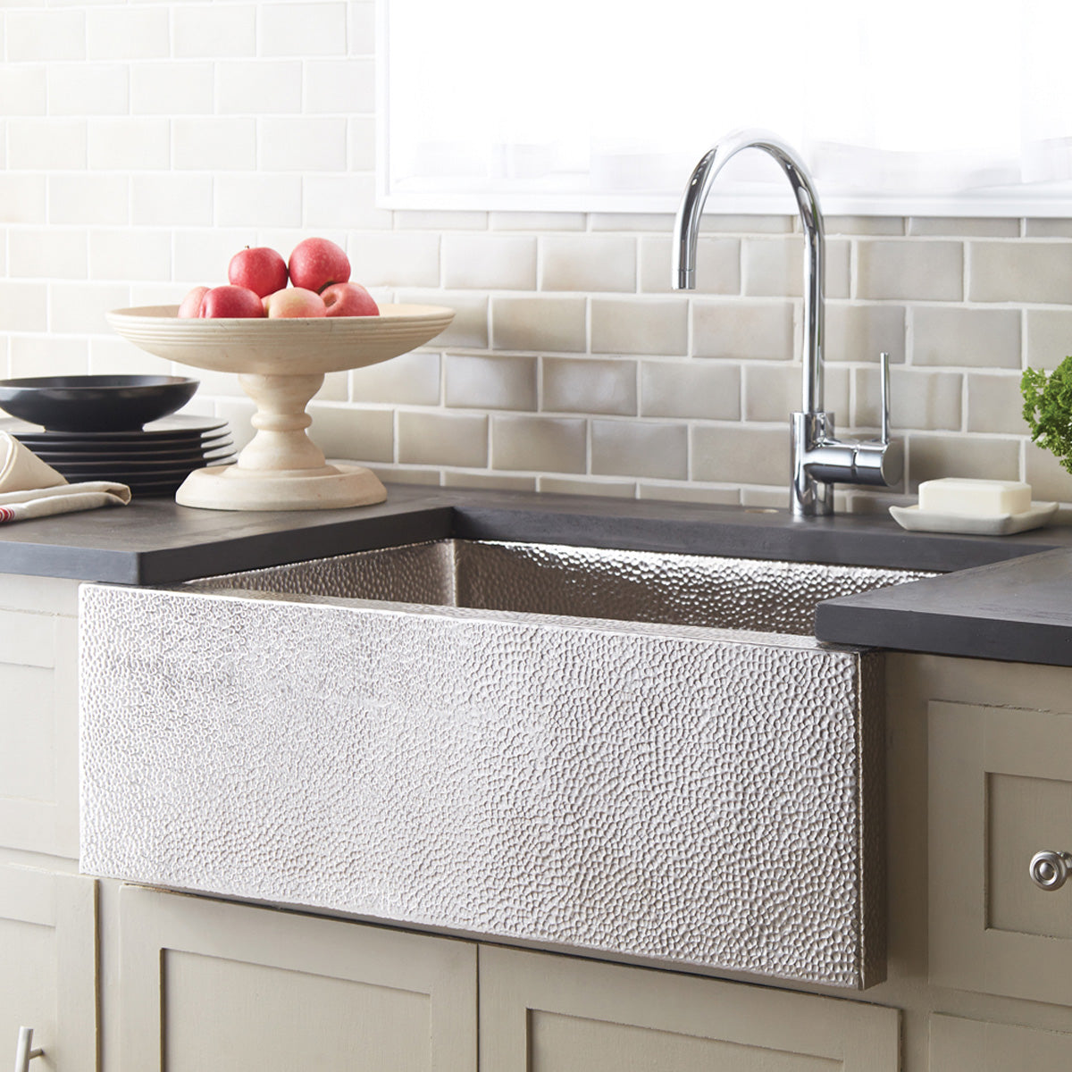 Native Trails CPK92 Pinnacle Apron 33" Copper Kitchen Sink