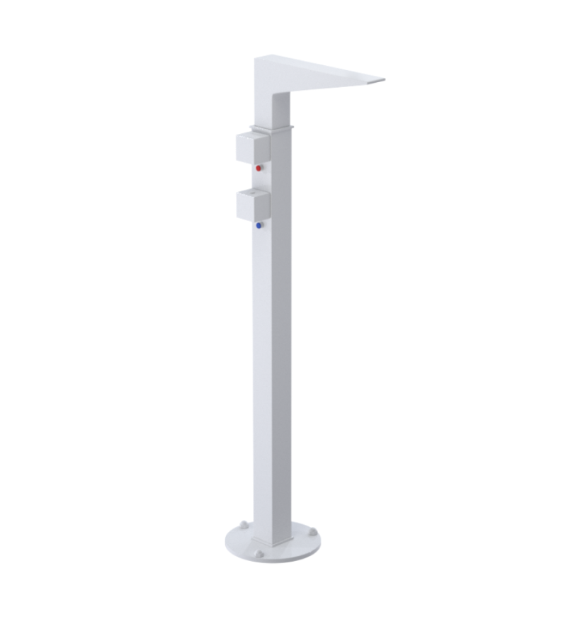 Rubinet 3FRSQ Floor Mount Tub Filler