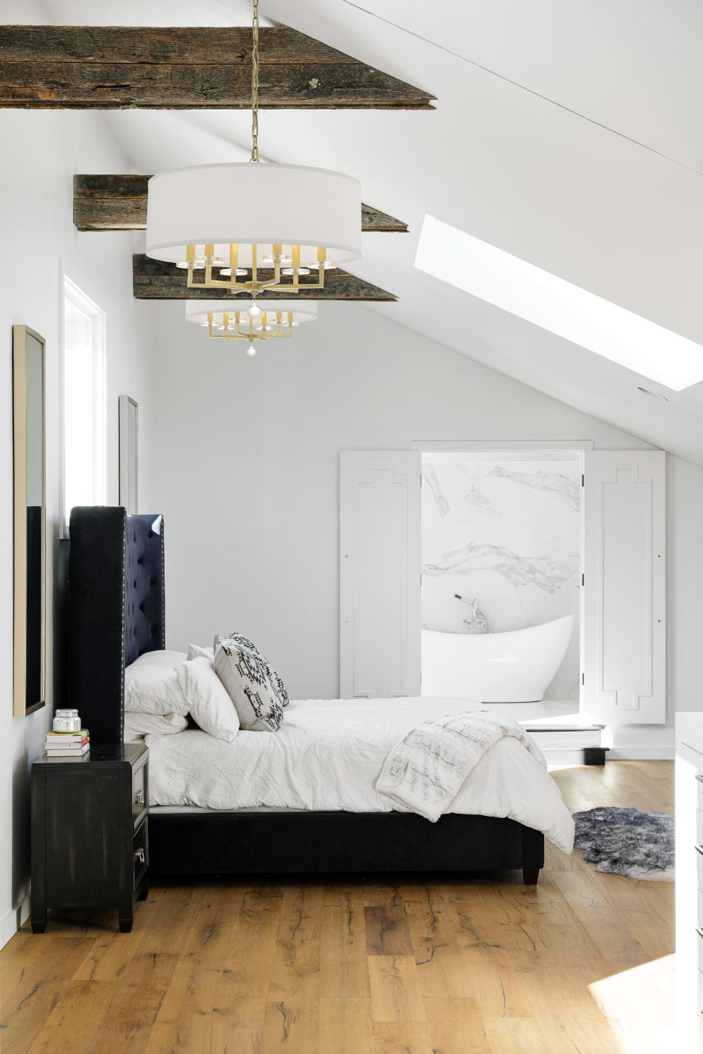 Crystorama 8116 Paxton 6 Light Chandelier