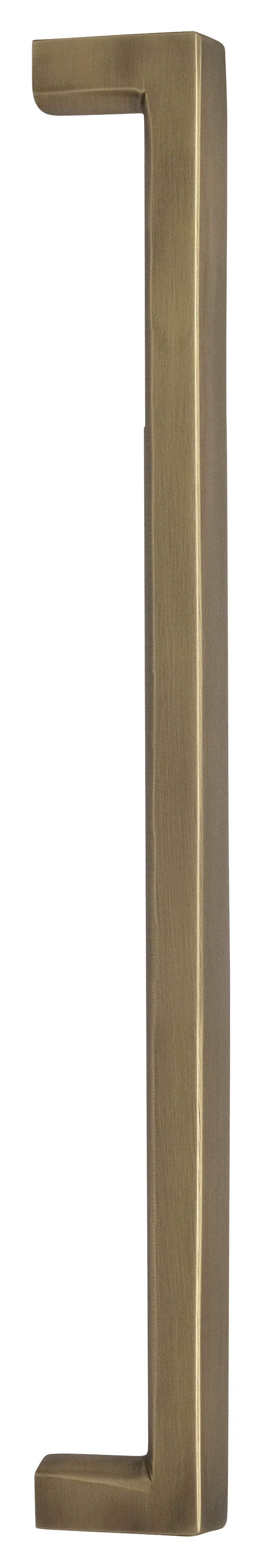 Omnia Ultima IV Center To Center Cabinet Pull