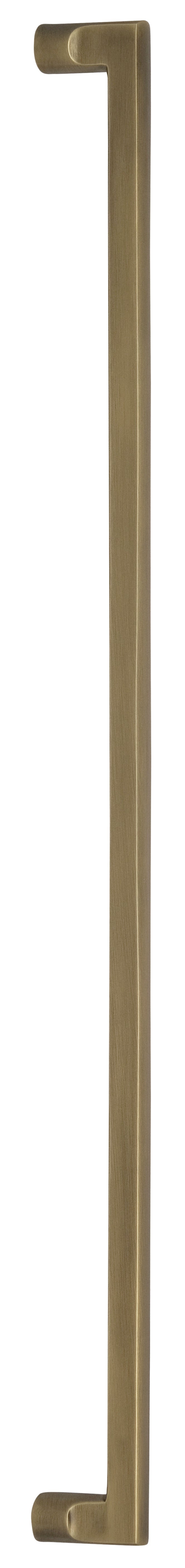 Omnia Ultima IV Center To Center Cabinet Pull