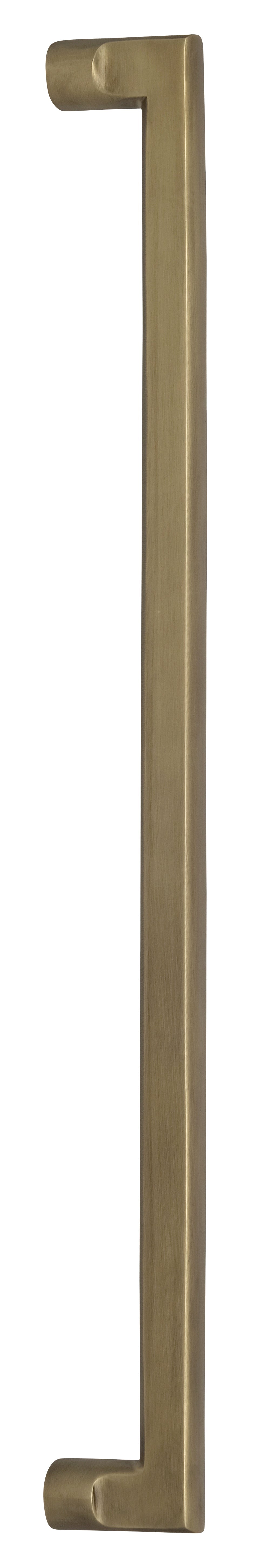 Omnia Ultima IV Center To Center Cabinet Pull
