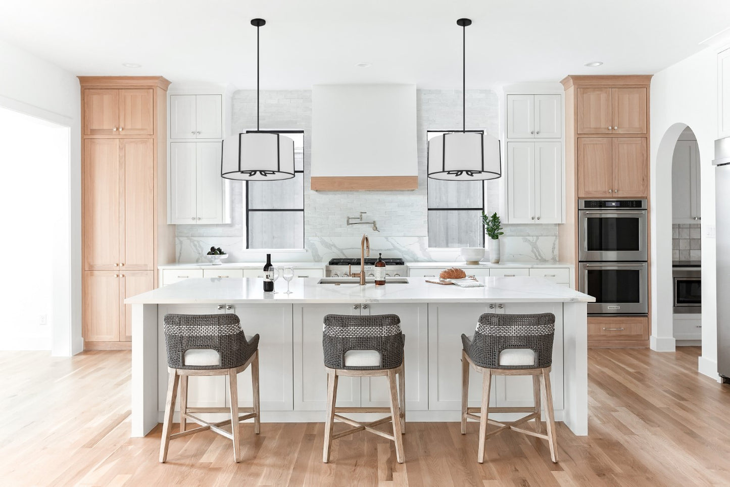 Crystorama CAR-9206-BK Carlyn 6 Light Pendant - Black