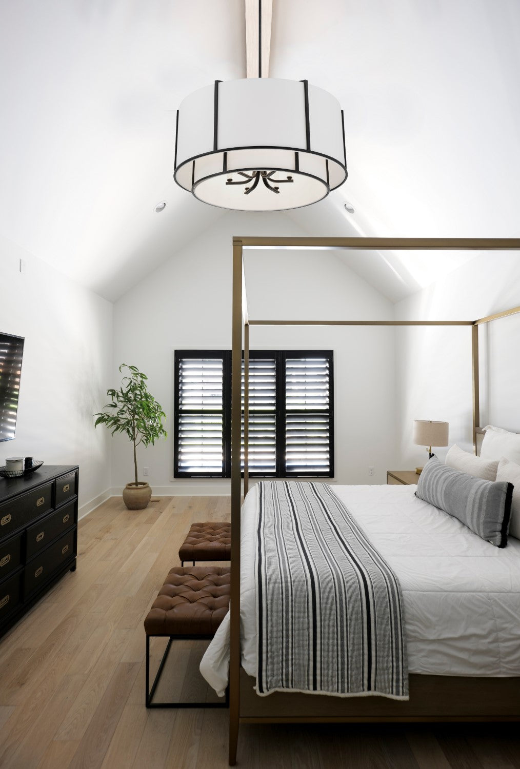 Crystorama CAR-9209-BK Carlyn 6 Light Chandelier - Black