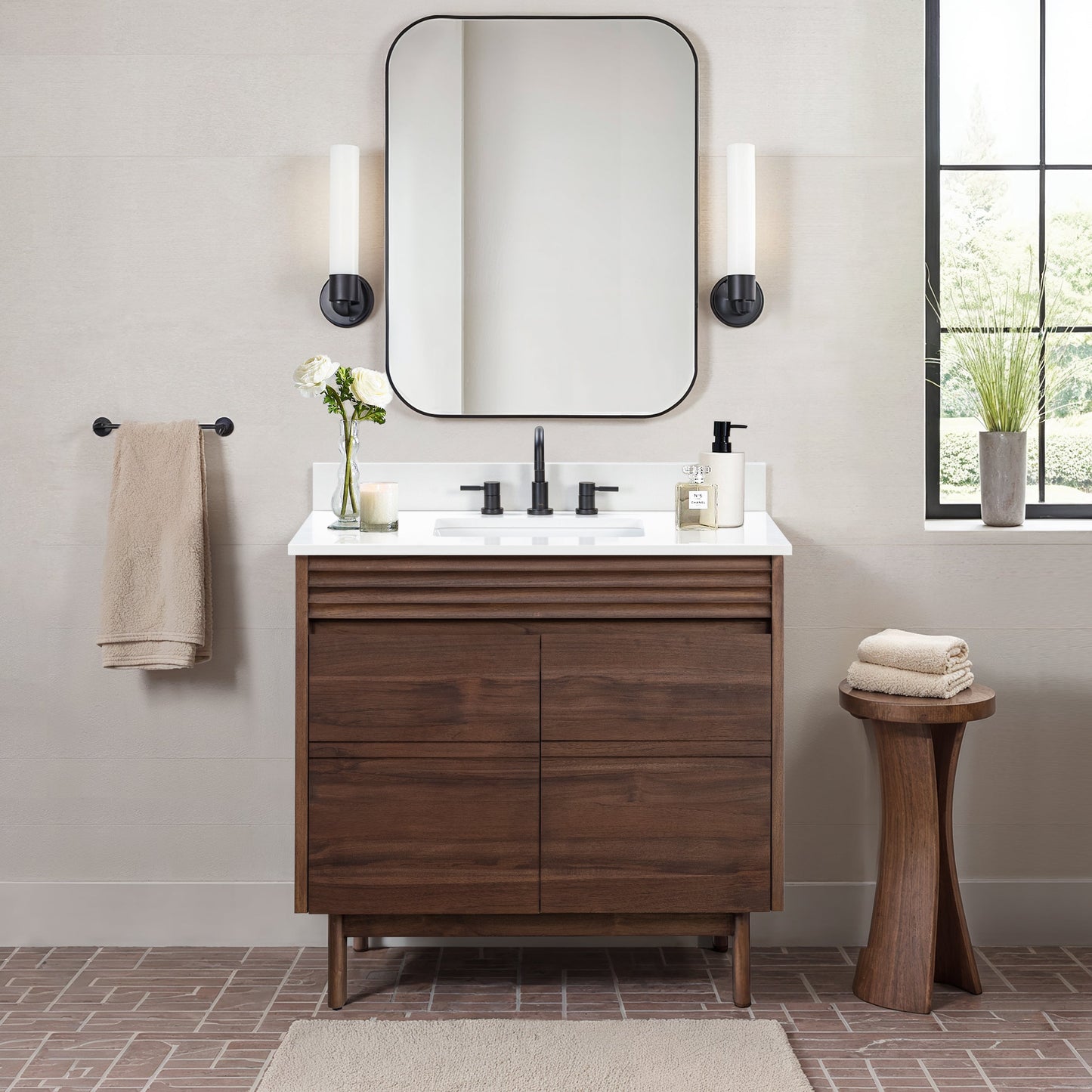 Avanity Carina Single Sink Bathroom Vanity with Top