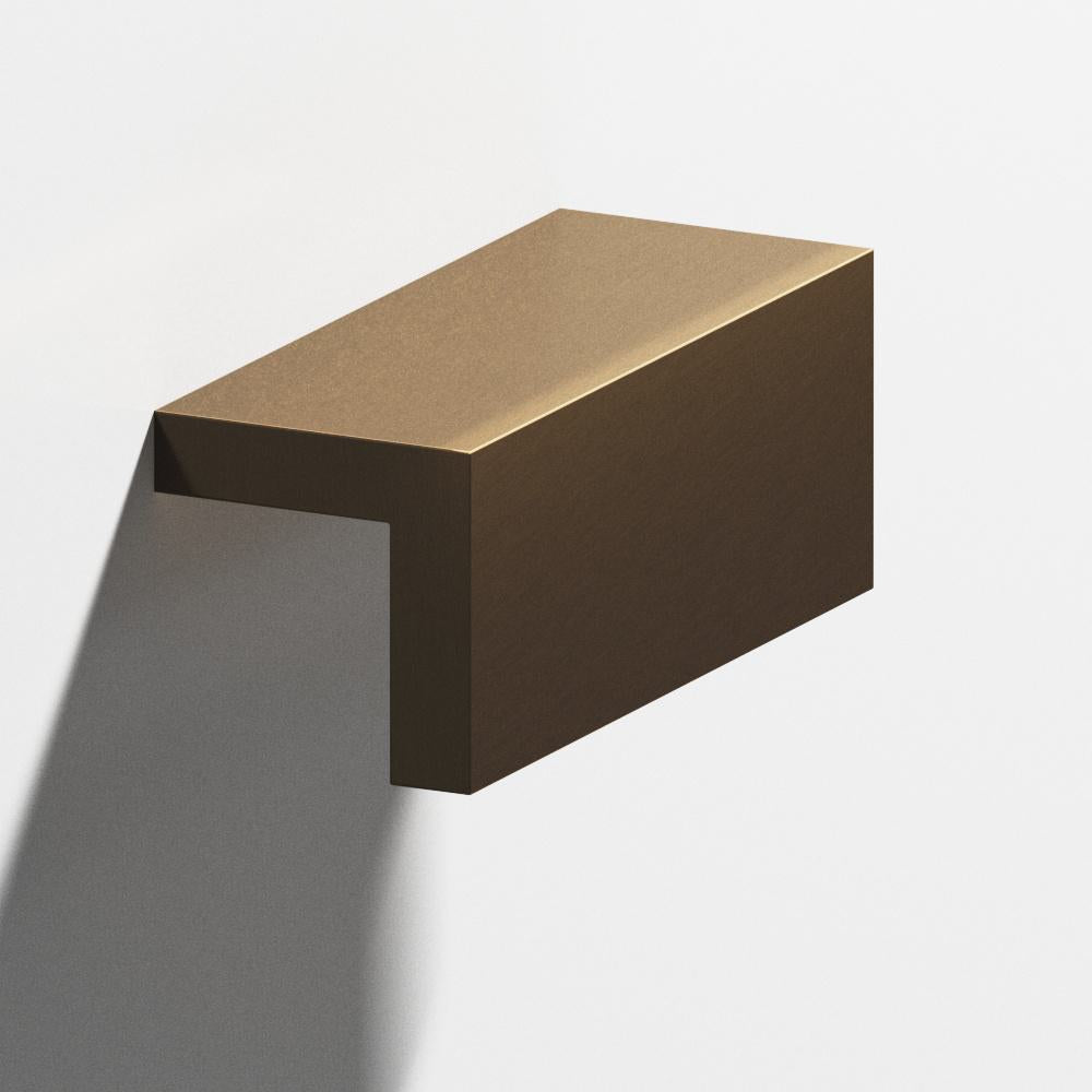 Colonial Bronze Edge Pull