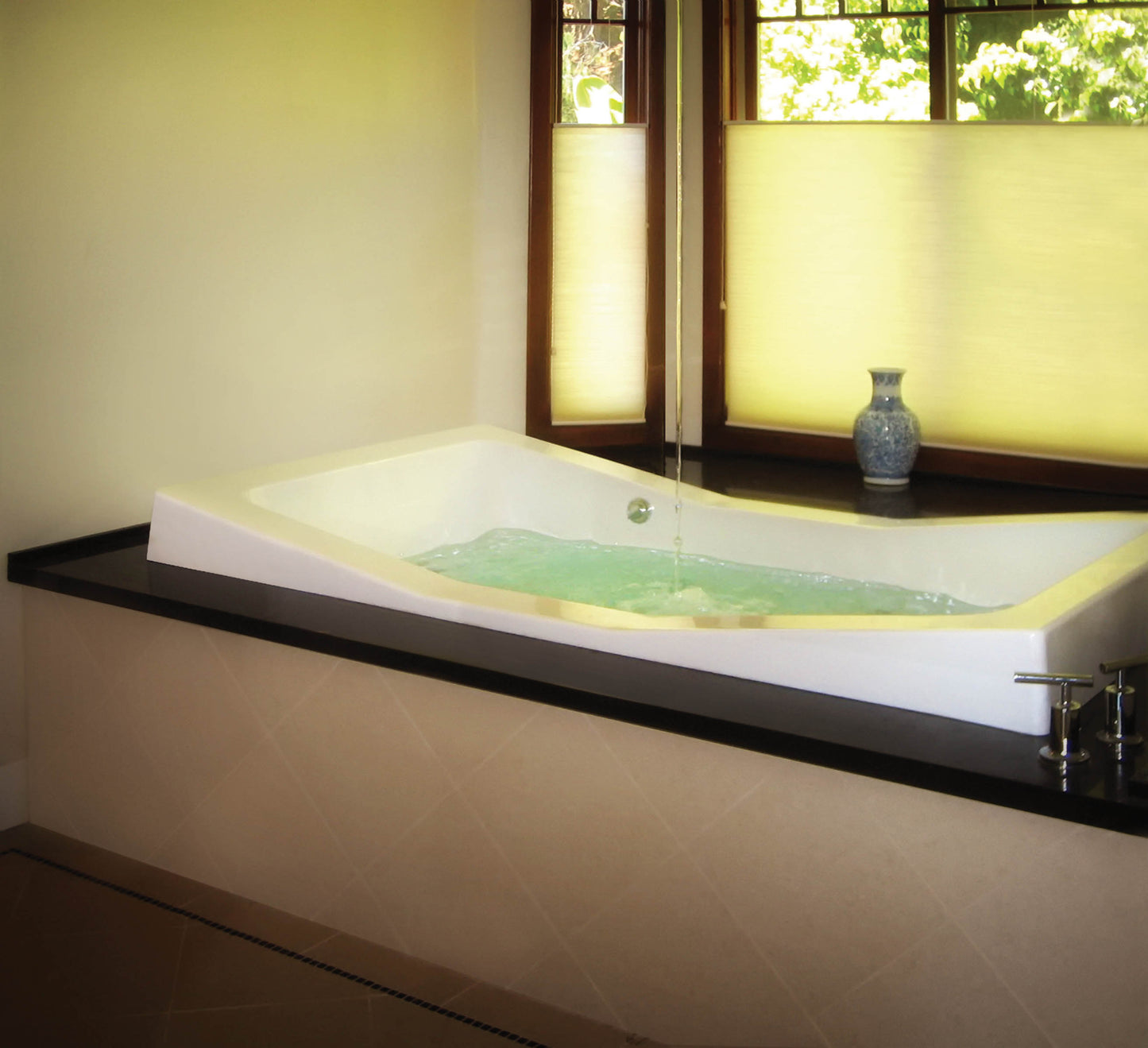 Hydro Systems DAN7341ACO Danika 73 X 41 Acrylic Airbath & Whirlpool Combo Tub System - Parent