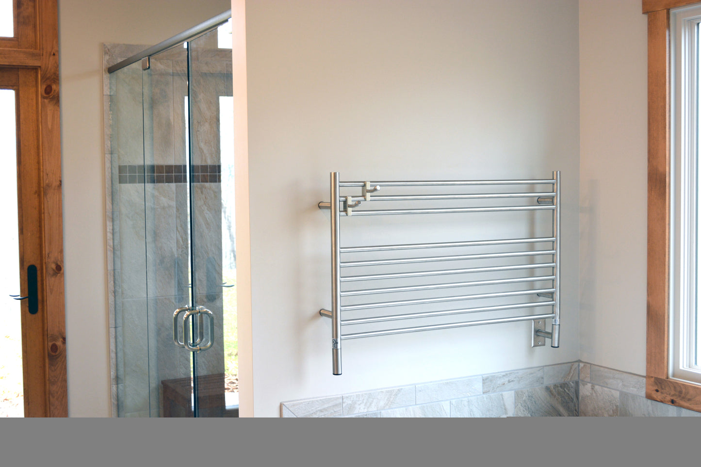 Amba LS Jeeves 39-1/2-Inch X 27-Inch Straight Towel Warmer - Parent