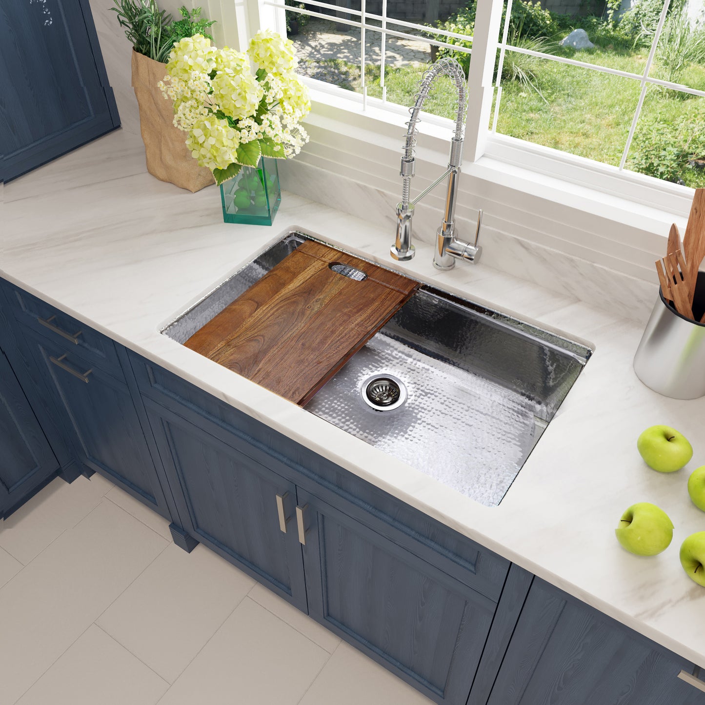 Nantucket Sinks KSSH-PS-3220 32 Inch Hammered Prepstation Sink