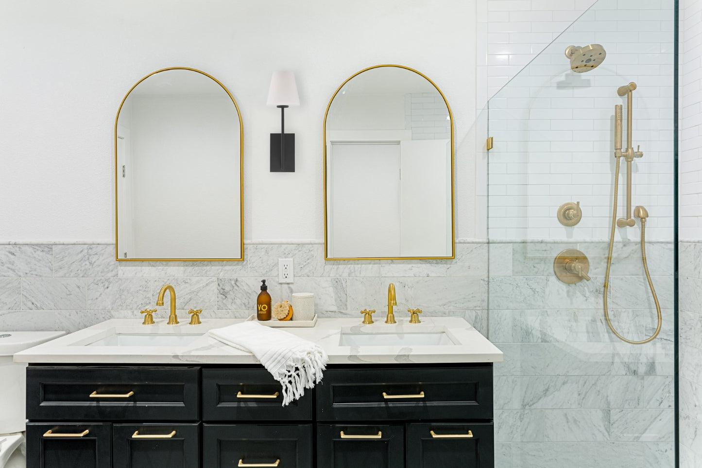 Crystorama LEN-250-OP Lena 1 Light Wall Mount