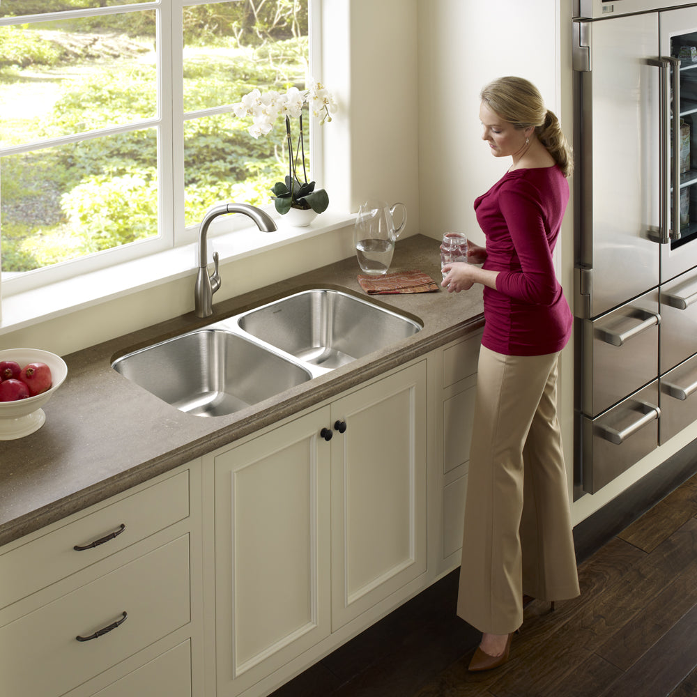Houzer MD-3109-20 Medallion 31 Inch Stainless Steel Undermount 50/50 Double Bowl Kitchen Sink