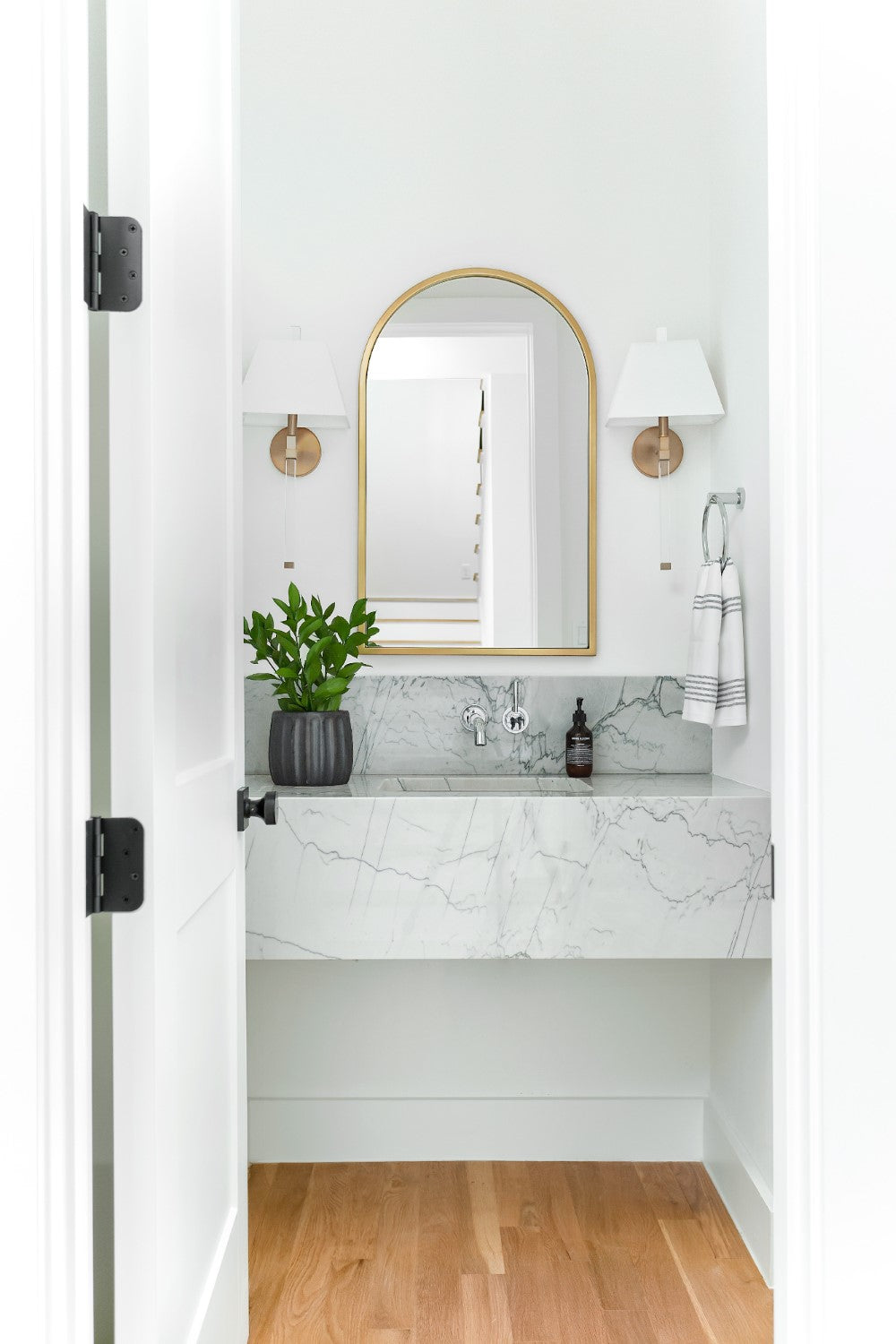 Crystorama REN-261 Renee 1 Light Wall Mount