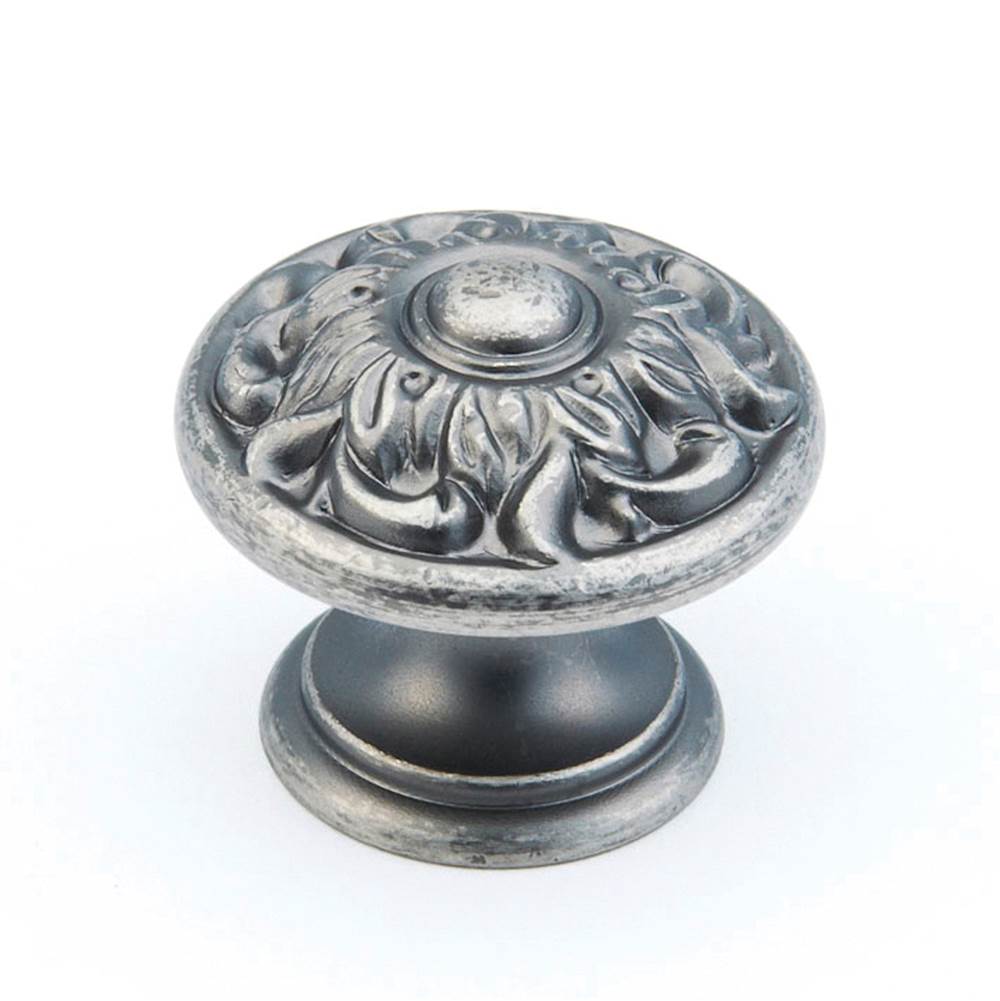 Schaub 870 Corinthian Knob 1-3/8"