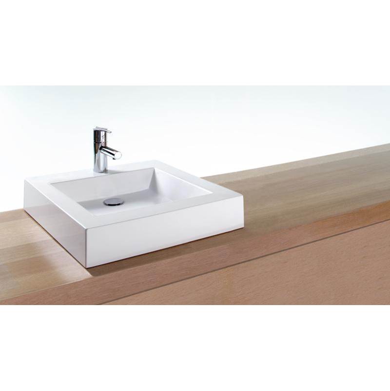 Wet Style VCM18-O-8-MB Lav - Cube Metro - 18 X 18 X 4 - Mb O/F - 3 Holes 8 C/C - Parent